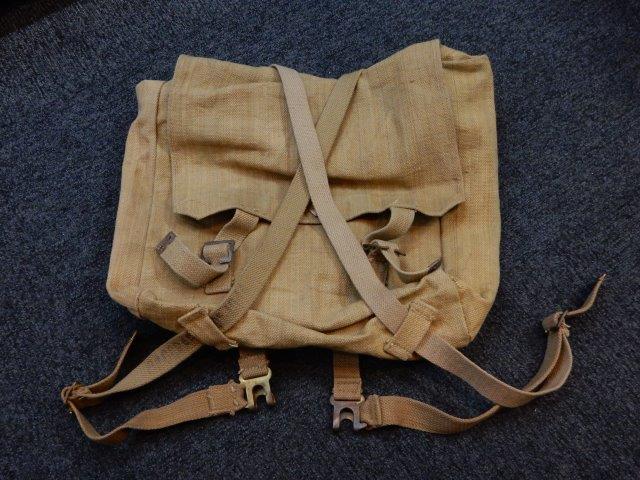 GENUINE P-37 BRITISH MILITARY SMALL COMBAT PACK SHOULDER BAG