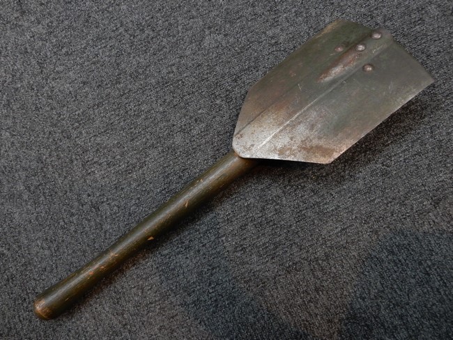 1944年製！M1943 エントレンチング・ツール セット | Chicago Blog