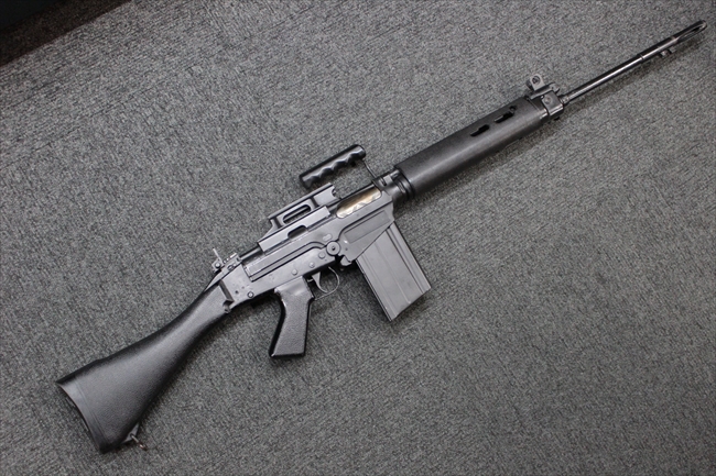 大迫力のFAL L1A1! | Chicago Blog