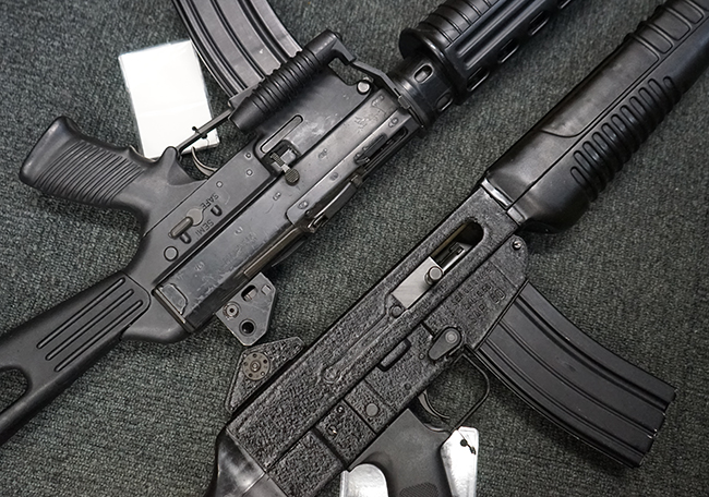 長くて、重い銃 imgrc0074692672.jpg