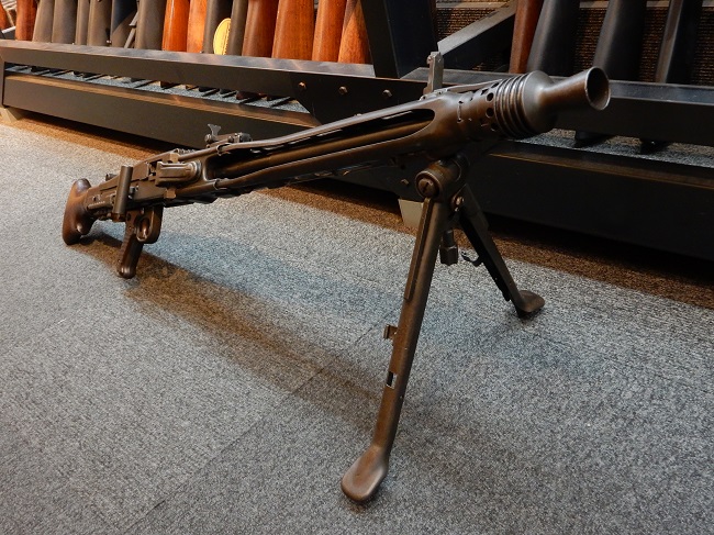 大阪店に久々のMG42汎用機関銃! | Chicago Blog