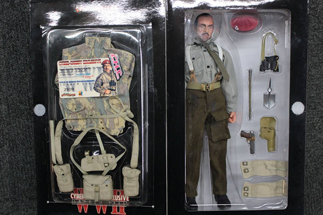 大阪店より英米独ソ 1/6アクションフィギュアを多数出品中です 