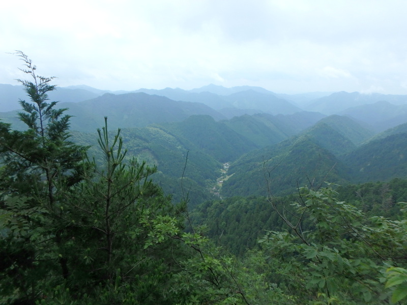 三峰頂上からの景色