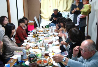 食事中