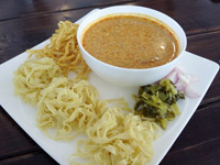 つけ麺カオソーイ