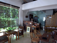 店