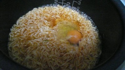 724 トムヤムラーメン 炊飯器