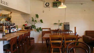 908 RASCAL 店内
