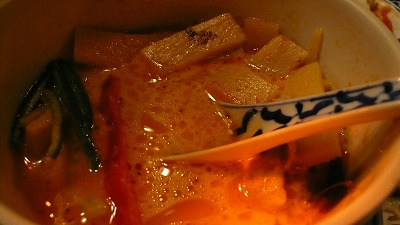 938 稲草園 レッドカレー