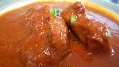 952 パラソル ラムカレー