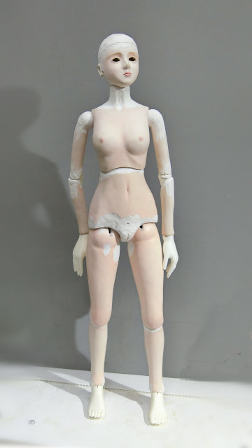 ayumi 3 オリジナル球体関節人形のリメイク テンションゴムを通す | 瞳