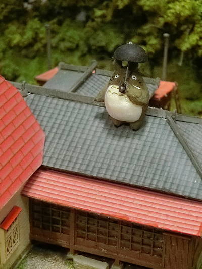 サツキとメイの家 6 雰囲気を変えてみることにしました | 瞳に四角い鰯雲