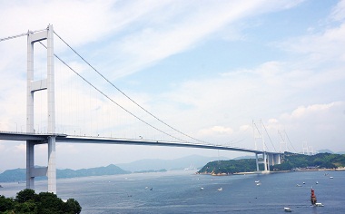 来島海峡大橋