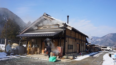 美山里山舎