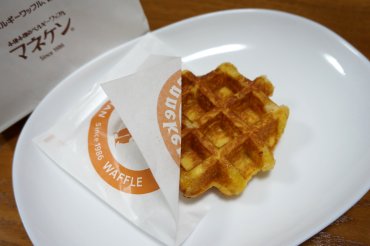 さつまいもバターワッフル