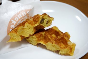 さつまいもバターワッフル