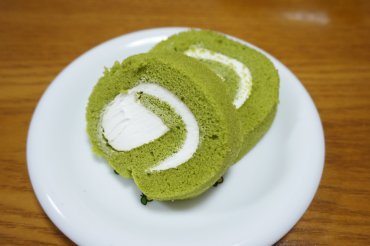 宇治抹茶の手巻きロール