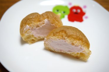 さわやか苺のプチシュー