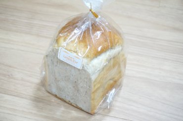いちご食パン