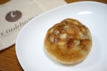 五色豆ごはんパン