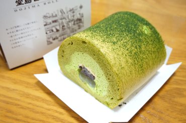 天竜抹茶とわらび餅ロール