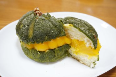 かぼちゃメロンパン