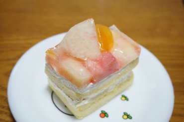 桃のショートケーキ