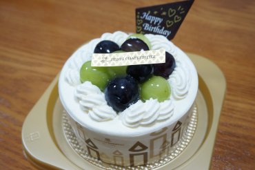 2種のぶどうのケーキ
