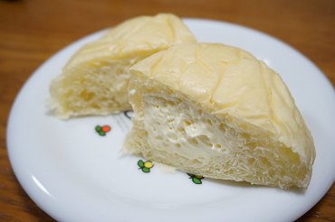 生クリームパン カスタード