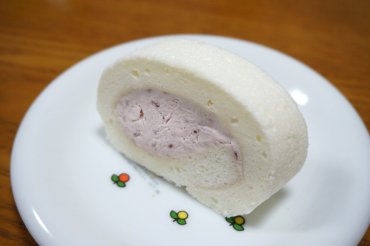 練乳苺ロール