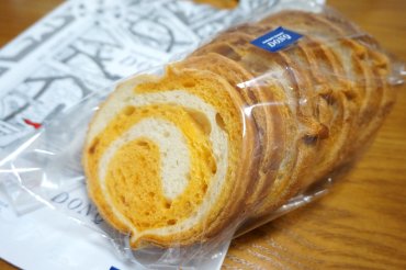 まきばパン トマト
