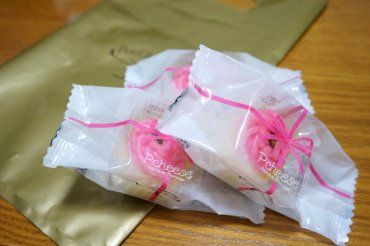 ピーチーズ