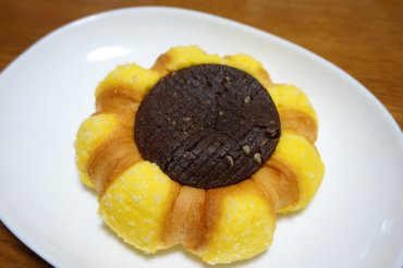 ひまわりメロンパン