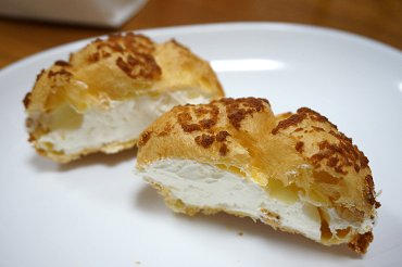 芳酵生クリームプレミアムシュー