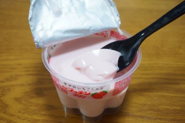 プッチンプリン幸せのいちごミルク