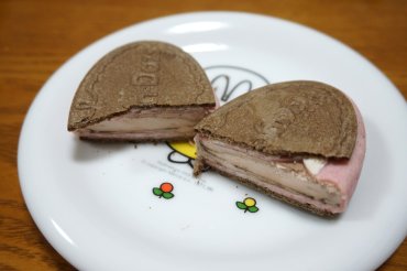 苺のトリュフ