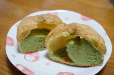 お抹茶シュークリーム