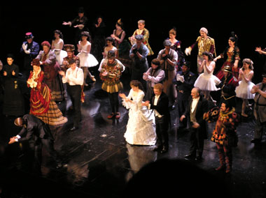 CurtainCall2
