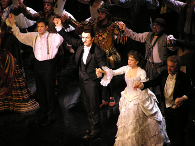 CurtainCall3