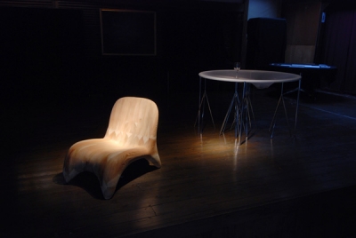 NUDE chair