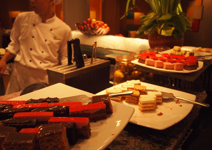 カフェG Cafe G ホリデイ・イン Holiday Inn バンコク Bangkok ブッフェ Buffet