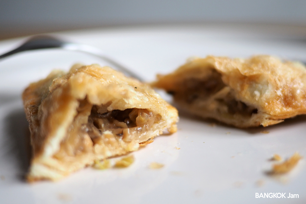 タイ マクドナルド 春巻きパイ パイ Thai McDonalds Spring Roll Pie