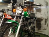 スズキバイク20