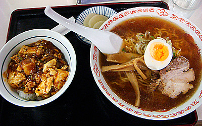 茶飯次 正油ラーメン&マーボー飯