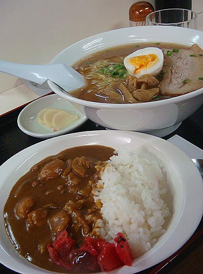 ラーメン&ミニカレー 〜茶飯次〜