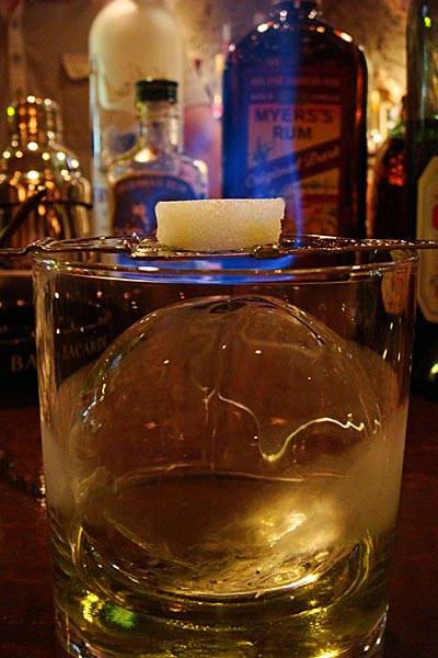 禁断のお酒アブサン〜Bar ash〜
