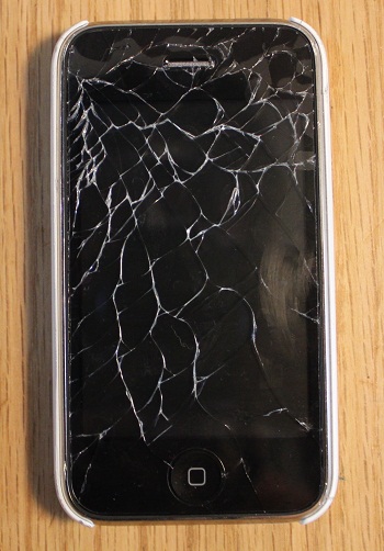 iPhoneガラスが割れた