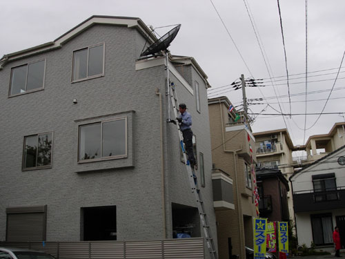 足立区 K様邸 マスト固定完了