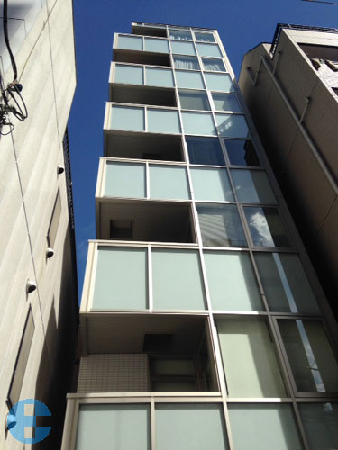 8F建てビル