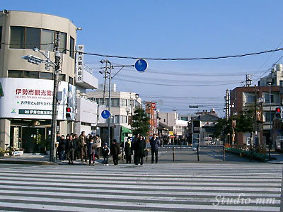 外宮前より伊勢市駅方面